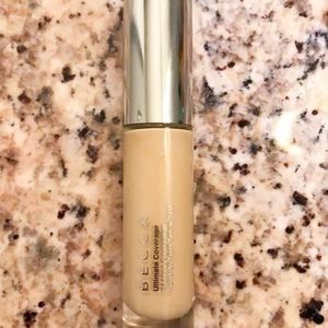 Becca Ultimate Coverage 24 Hour Foundation